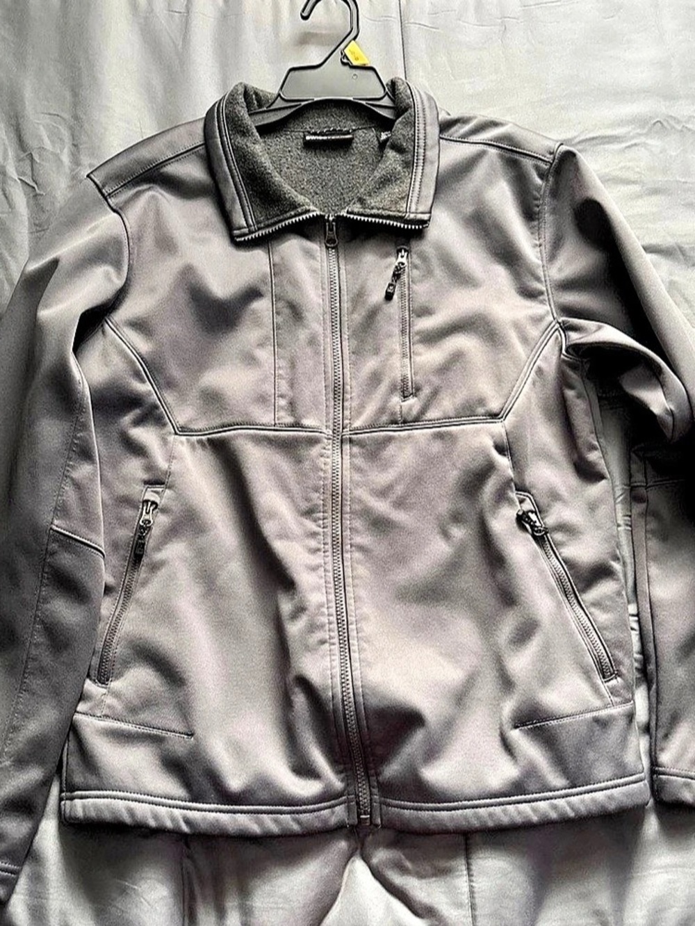 SwissTech Men's Gray Zip Jacket Size Small Like New